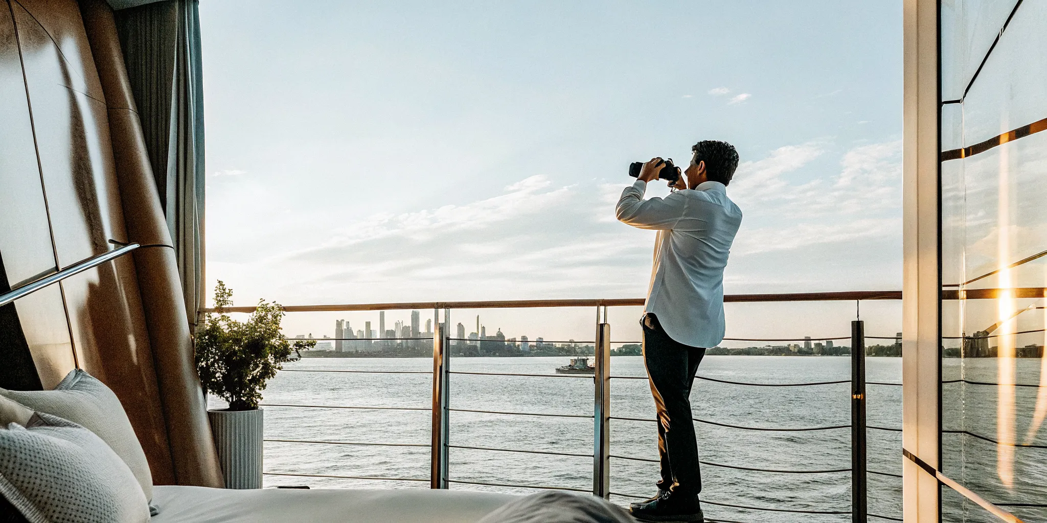 Yacht Proposal Photographer NYC: Key Qualities and What to Budget