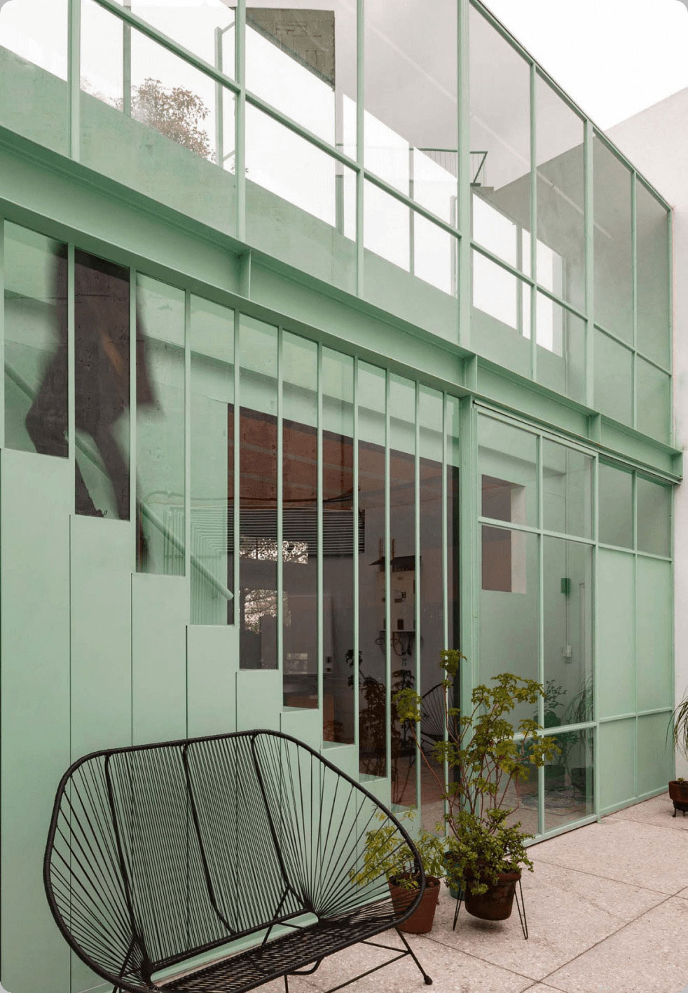 Sindicalismo 76 residential building exterior.