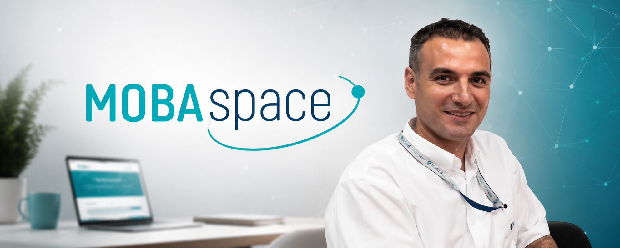 Professional portrait of the Moba Space representative in front of the digital solution brand logo