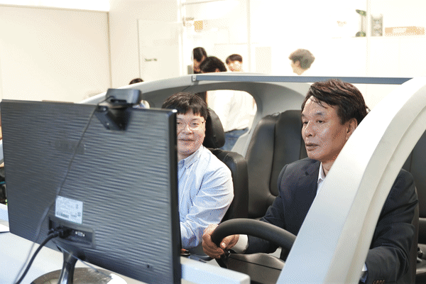 아이부터 어른까지, 남녀노소 모두 쉽고 재미있게 노타의 DMS를 체험했습니다.