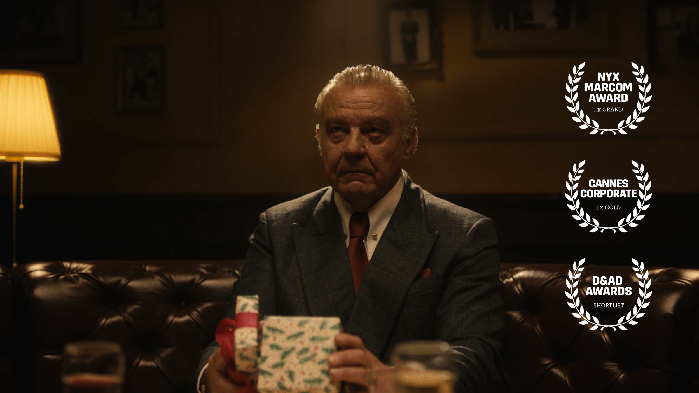 Ein goldener Delphin für den Mafiaboss