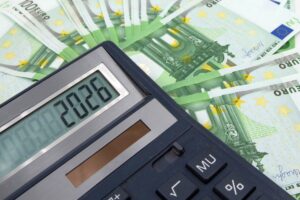 The sea is the same for everyone; what changes is who is at the helm