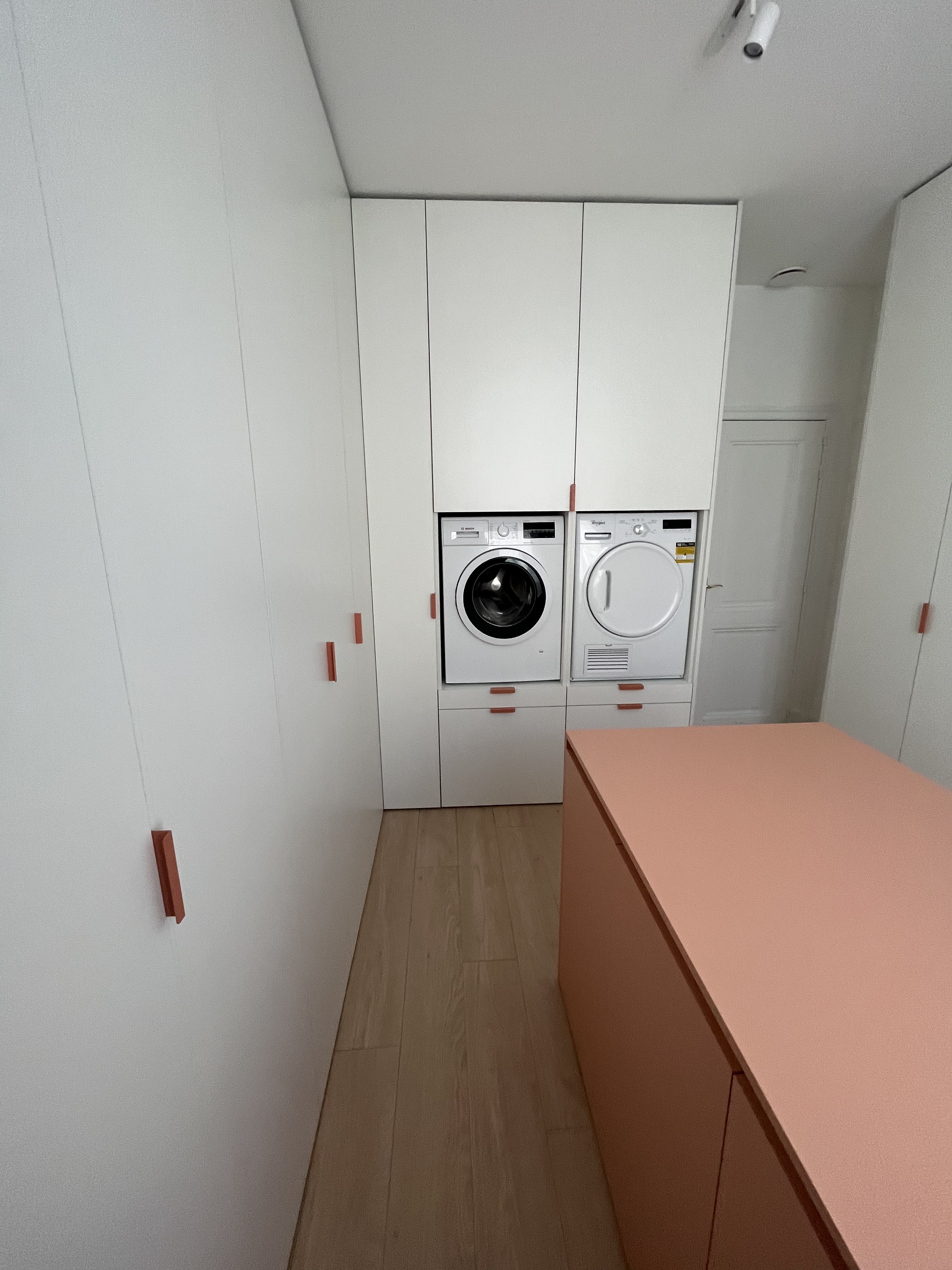 Dressing op maat gemaakt in hout