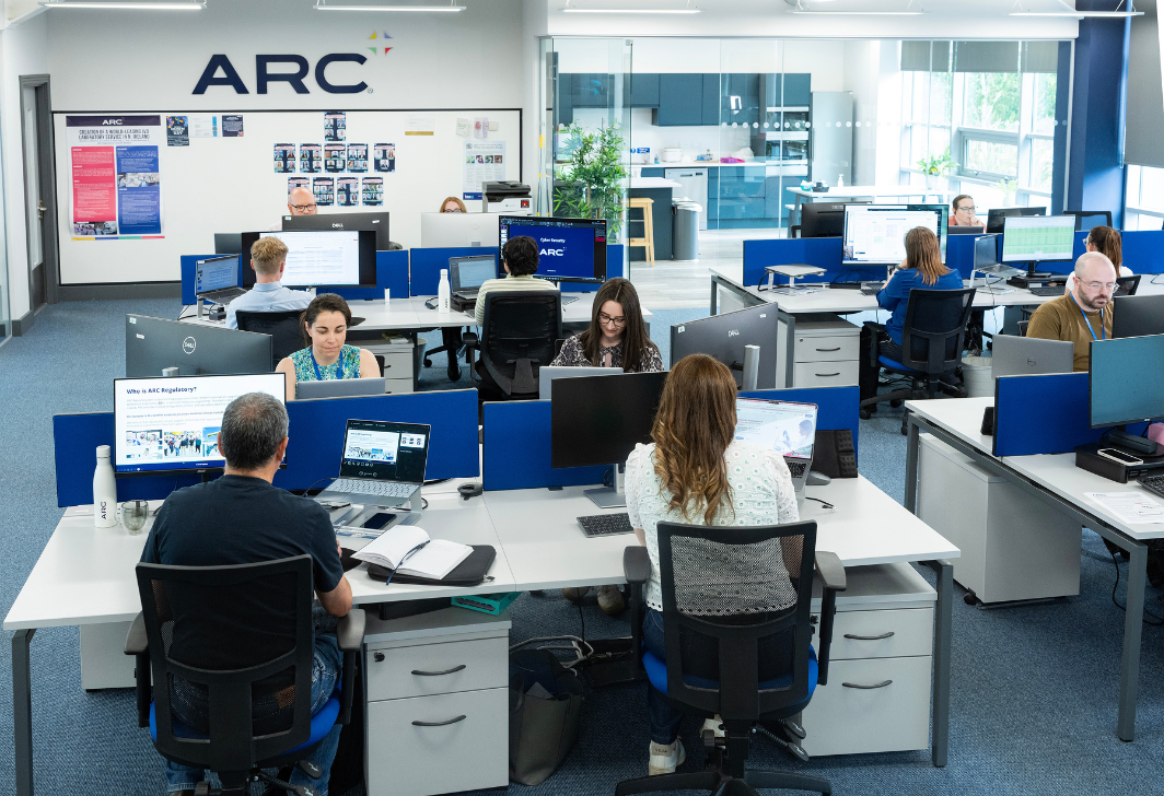 image of job applicants in a discussion (for a medical clinic)