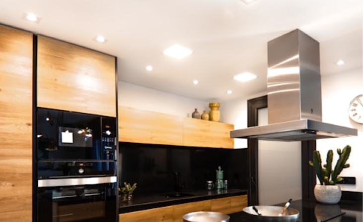 Powering Smooth Home Sales: How The Neighborhood Electrician Partners with Local Real Estate Agents & Home Inspectors