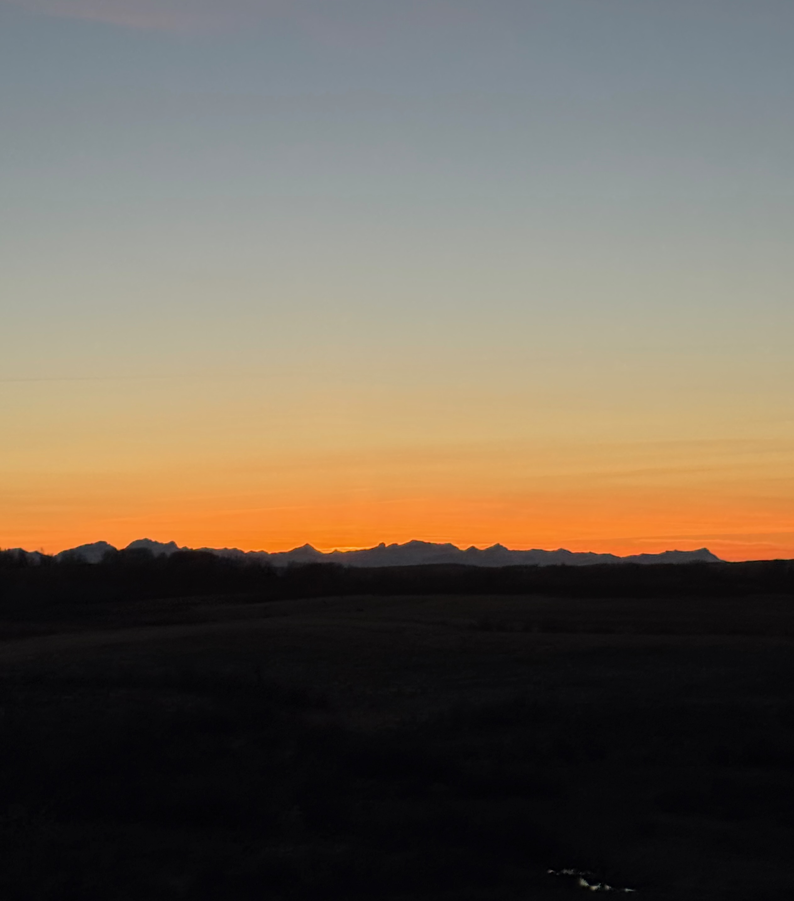 Sunset over Diamond Valley