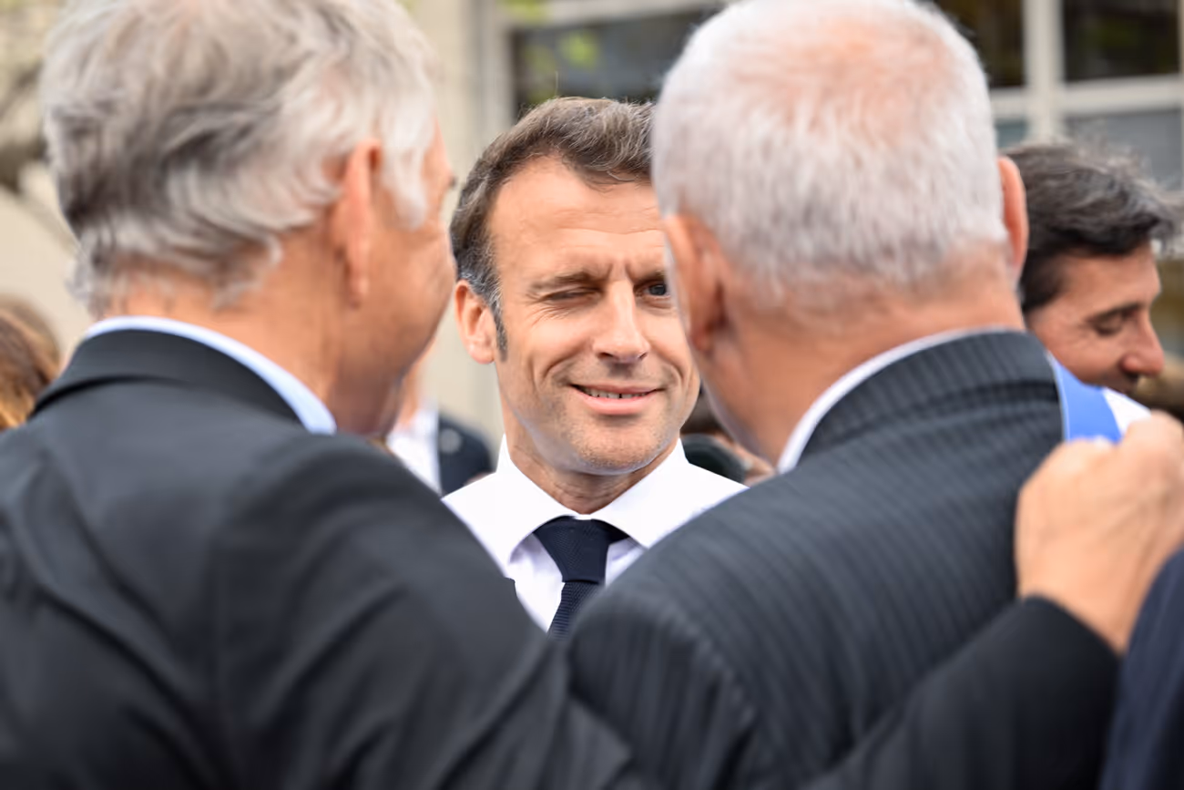 Emmanuel Macron fait un clin d'oeil
