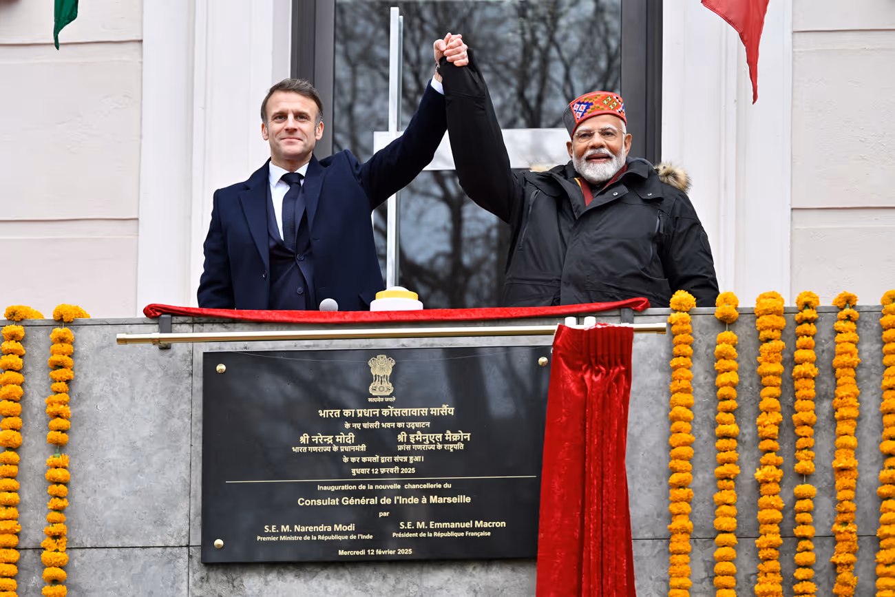 Président Macron et Narenda Modi main dans la main lors de l'inauguration du consulat de l'Inde à Marseille