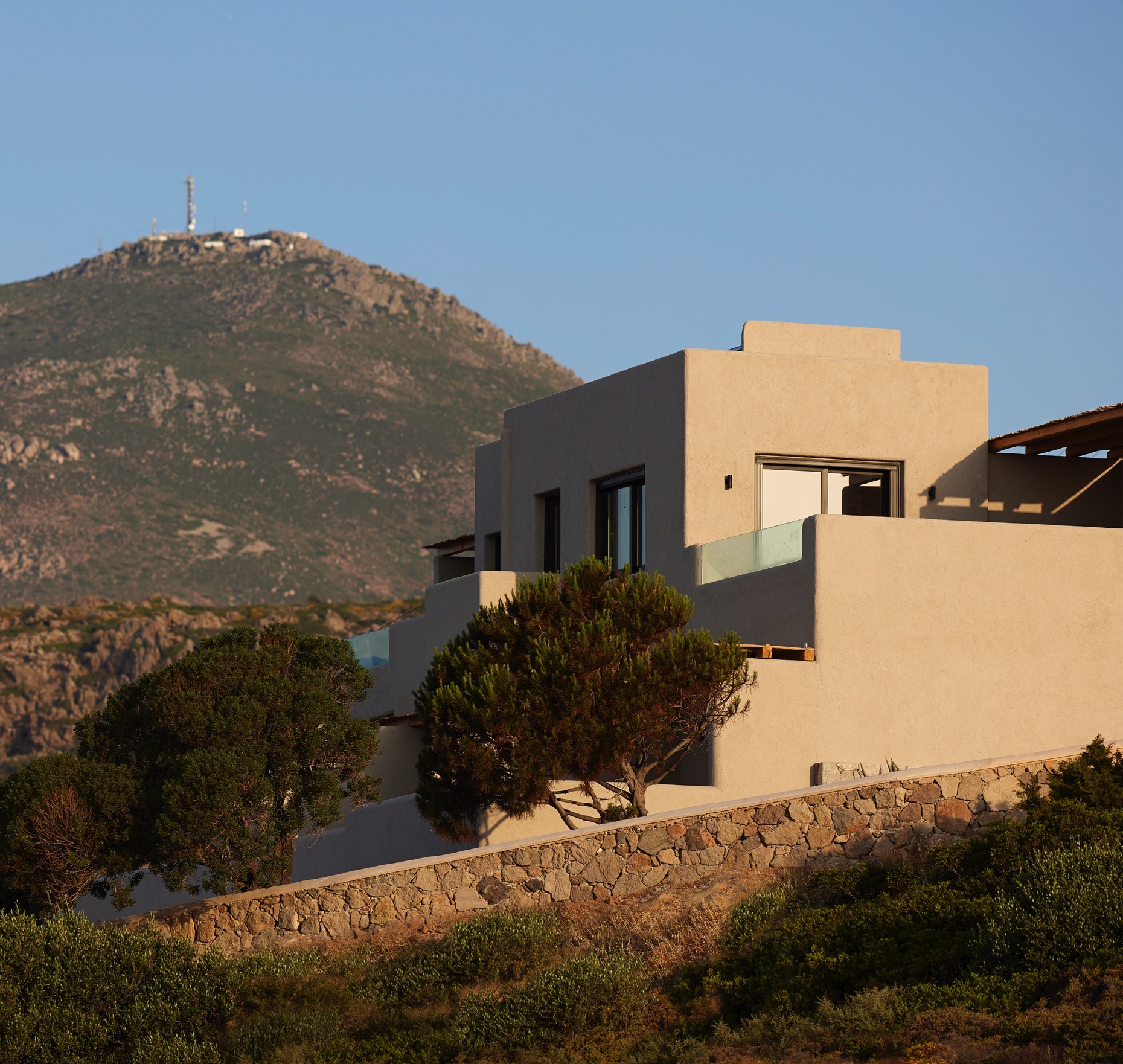 Noma Milos, Fyriplaka, Milos
