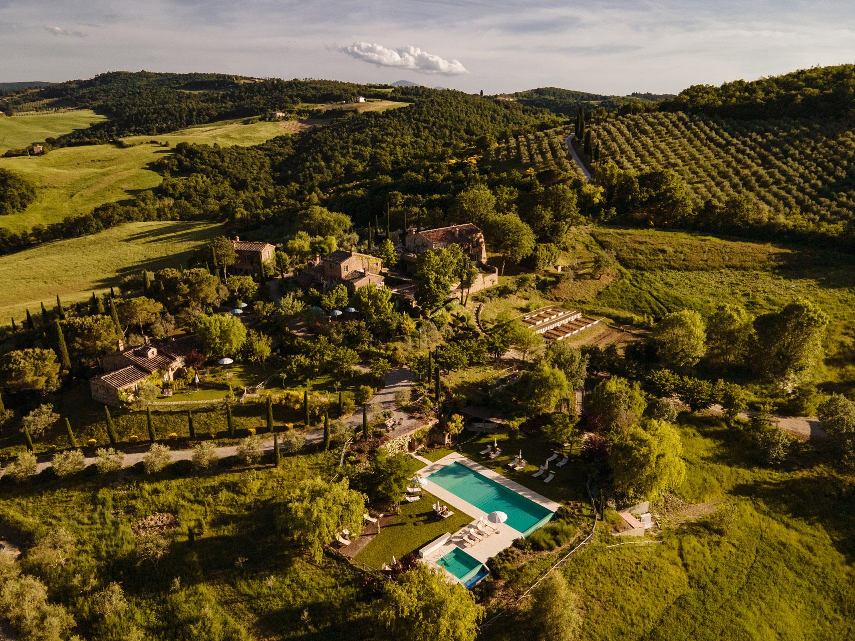 The hilltop farm hamlet of Lupaia, Torrita di Siena