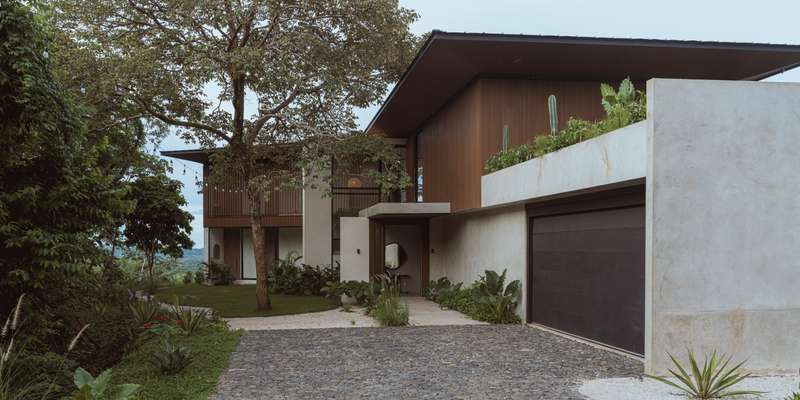 Nosara exterior – Letter Four pre-designed home Los Angeles
