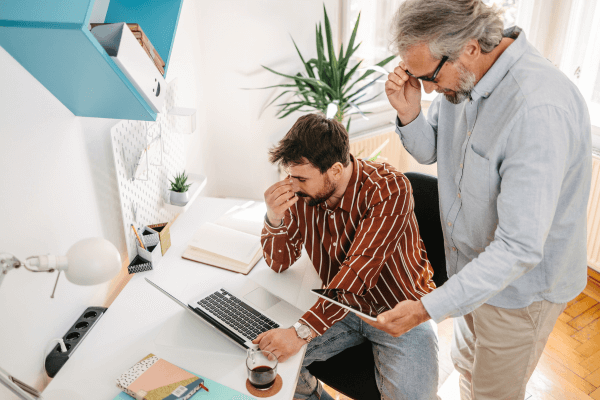 Demystifying Micromanagement: Finding the Balance Between Accountability and Autonomy