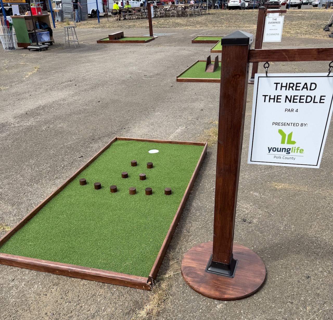 Guests playing mobile mini golf at Dallas Days