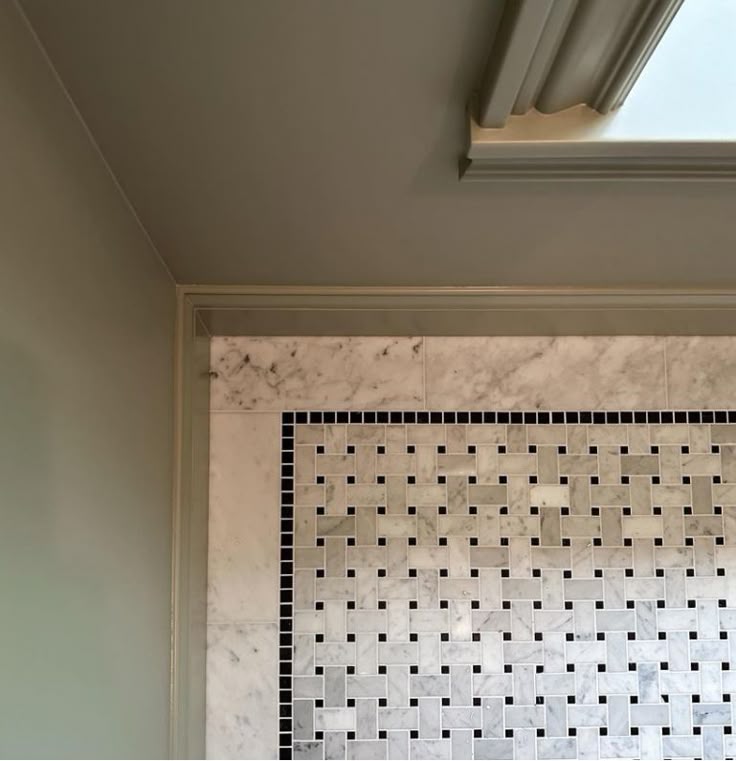Basket weave marmorfliser i Carrara