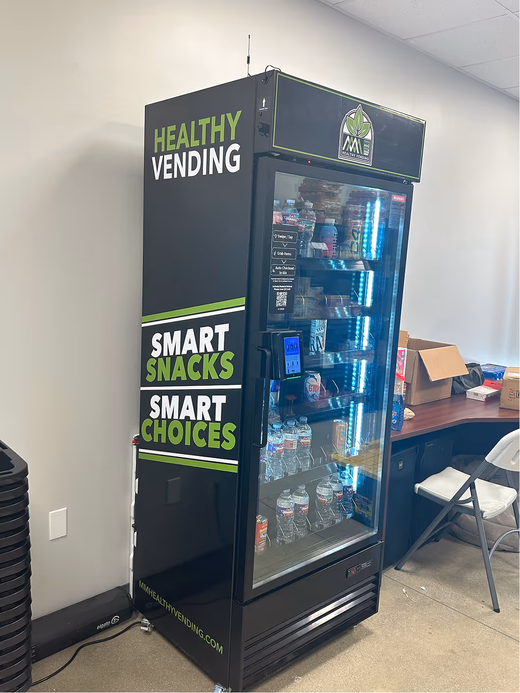 MM Healthy Vending AI smart cooler machine in San Antonio location