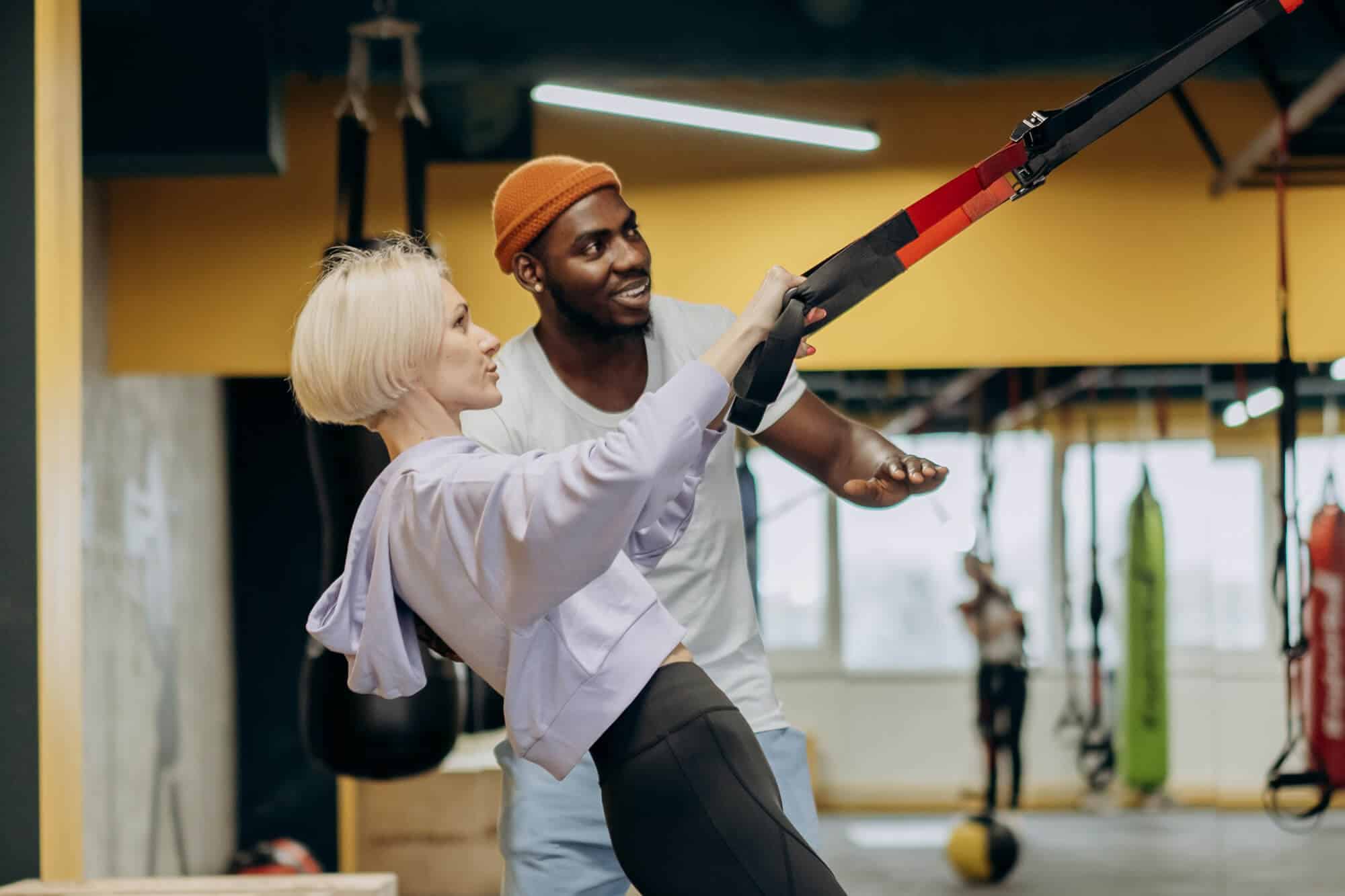 The 4 red flags that show you've got yourself a 'bad' personal trainer
