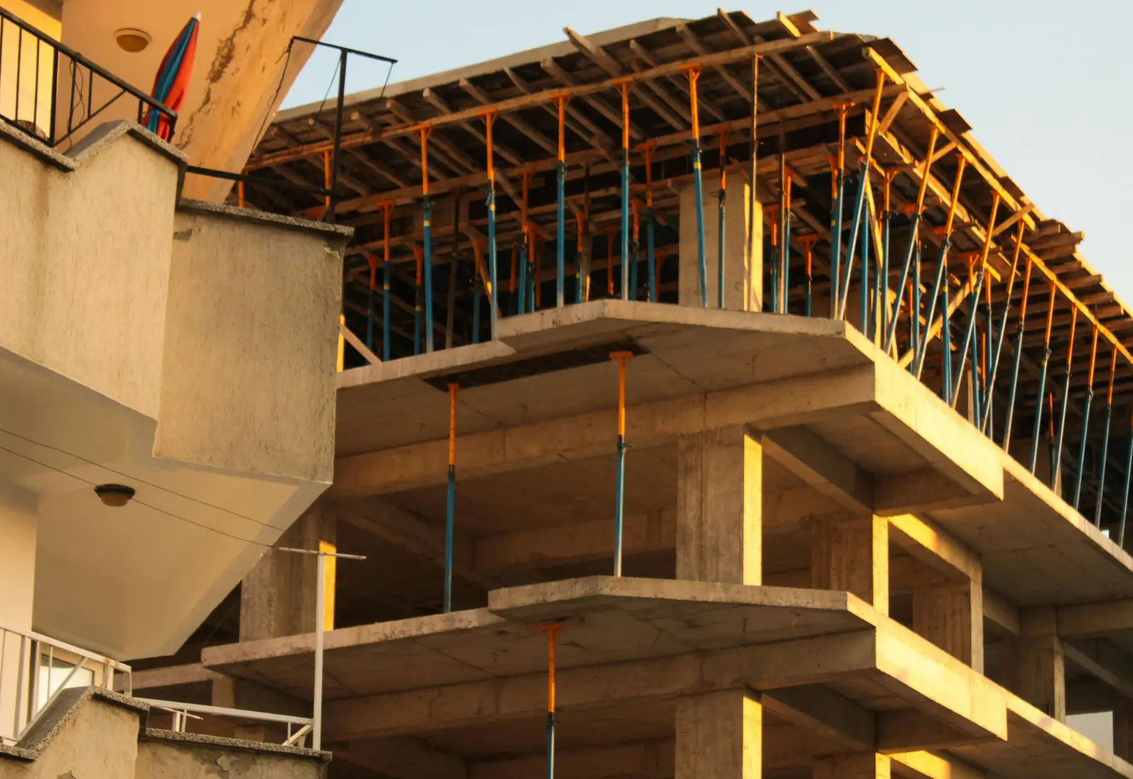 Nettoyage de placards et rangements fin de bail Valais — Clenet Nettoyage