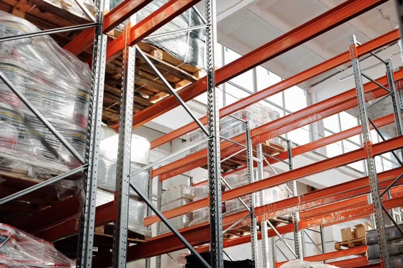 Pallet racking with wrapped goods in a distribution centre
