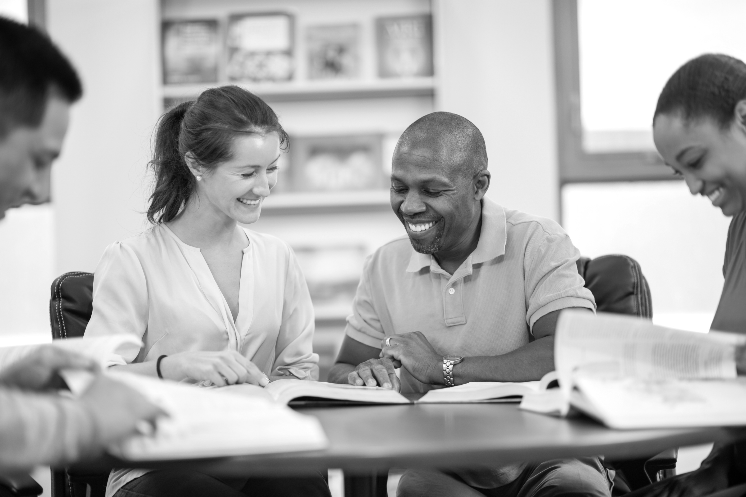 Predicting student outcomes with unstructured data and personas