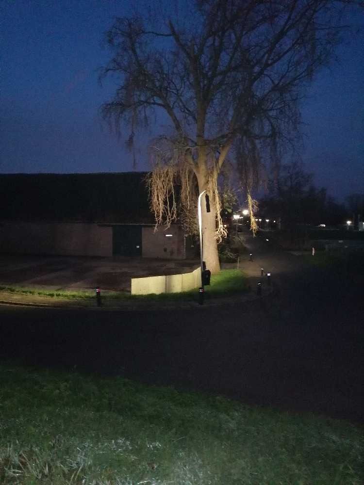 Wanneer je onderweg bent voor Onderhoud & Beheer van de Openbare Verlichting betekent dat soms dat je voor dag en dauw d