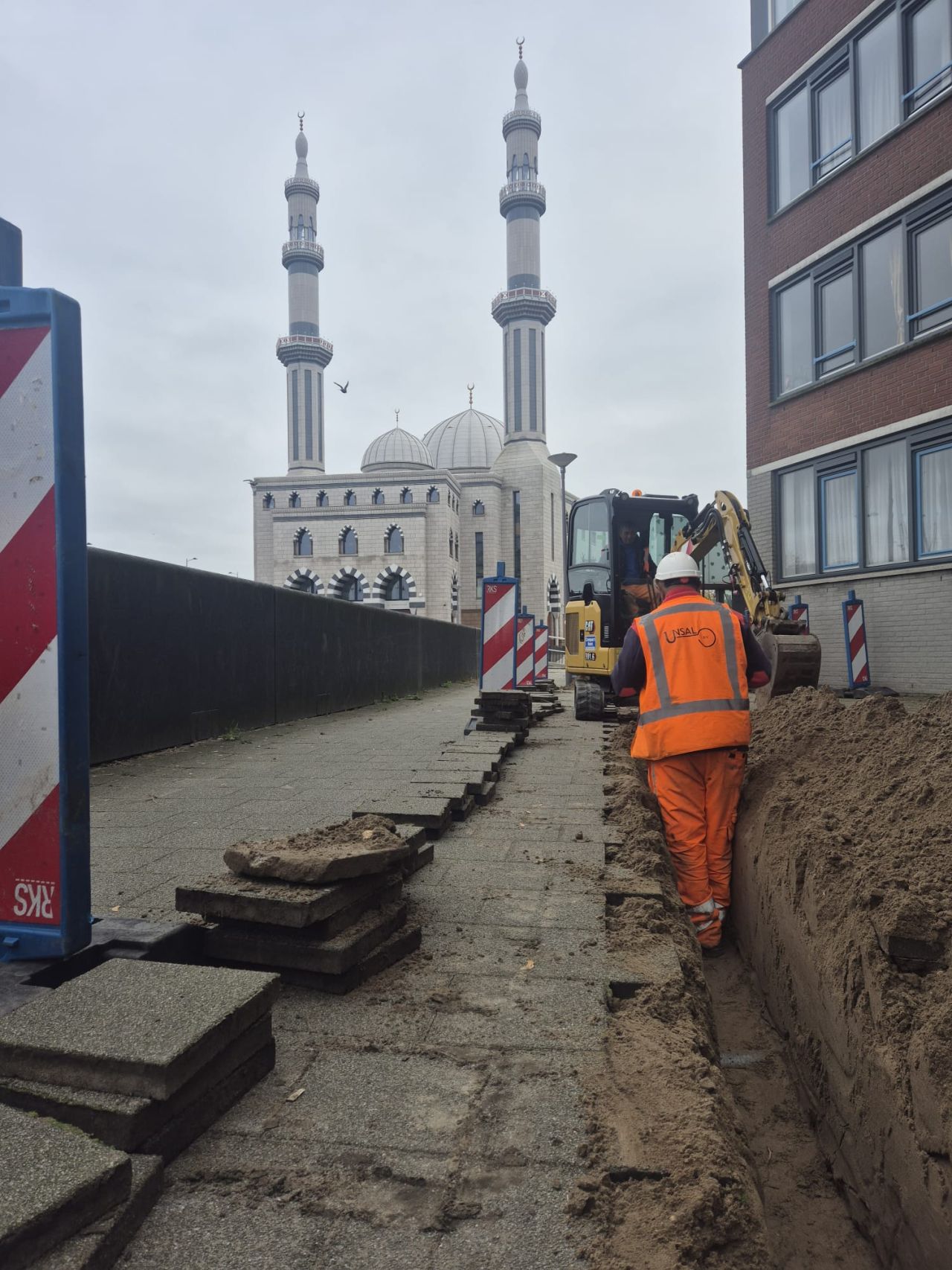 Veel van onze collega’s wonen in Rotterdam-Zuid, dus vorige week voelden de werkzaamheden die we voor Stedin moesten u