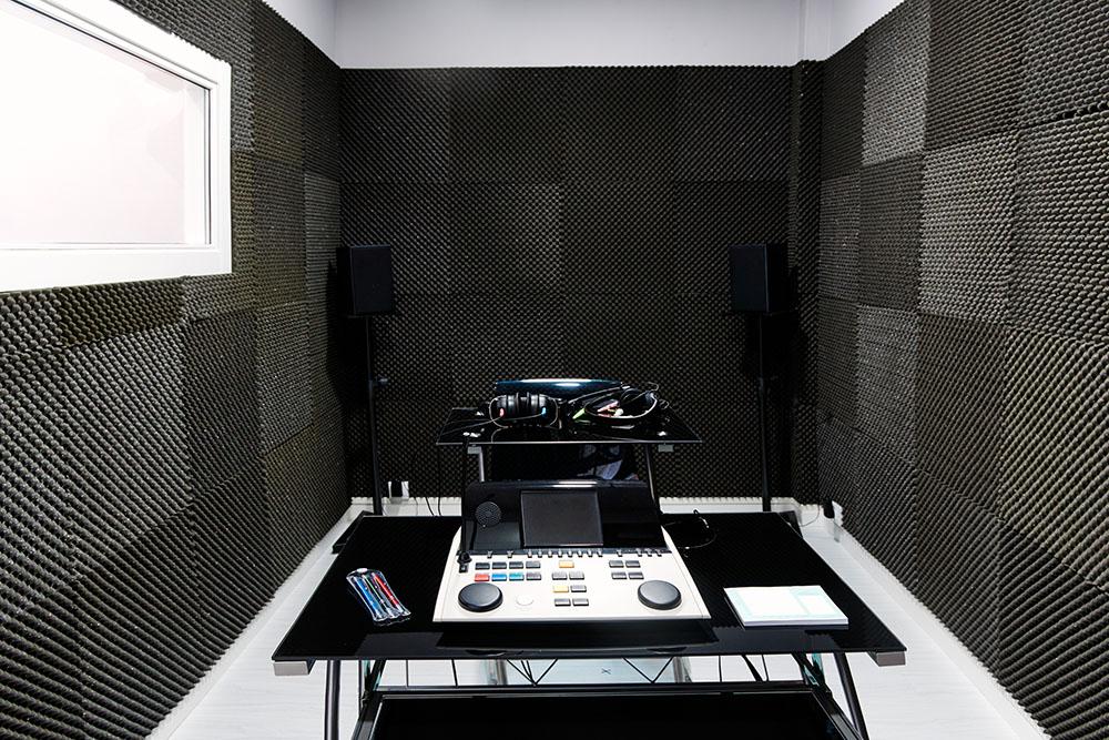 Dalle de mousse acoustique