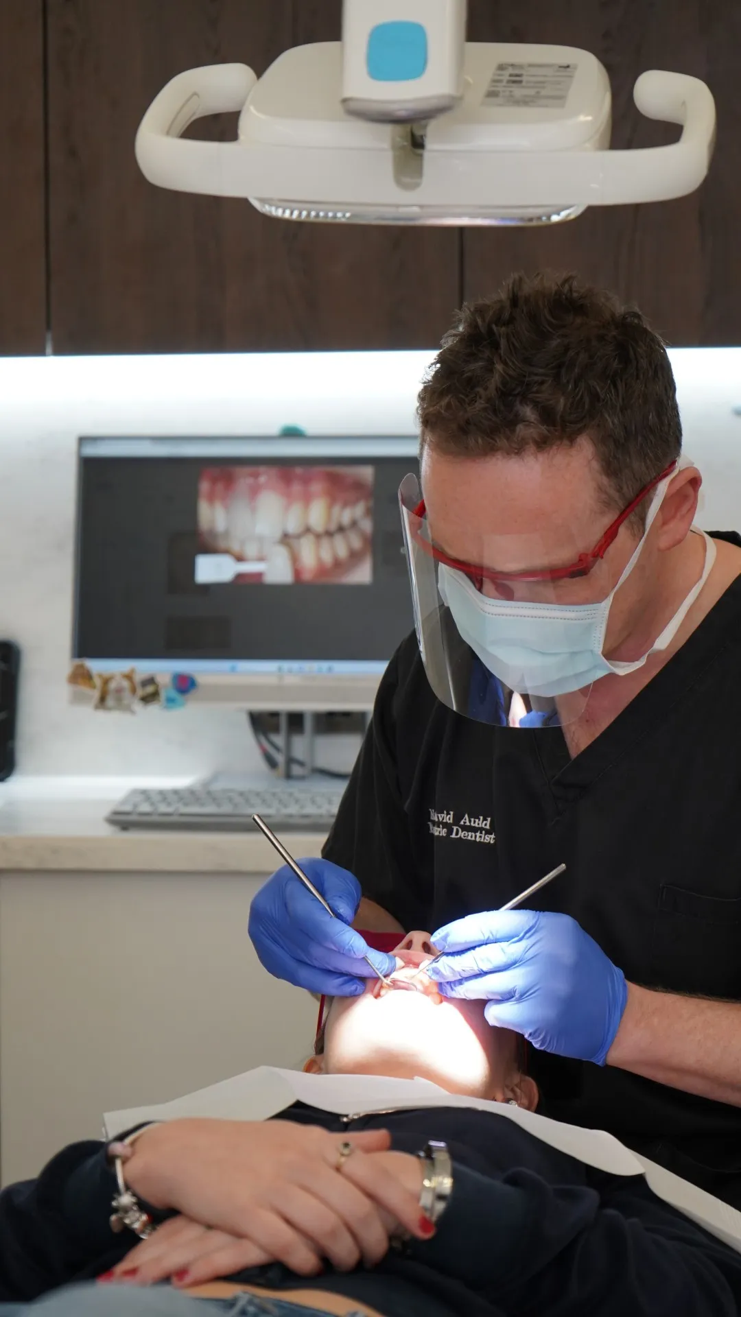 Internal Tooth Bleaching treatment at Clarendon Dental Spa in Leeds