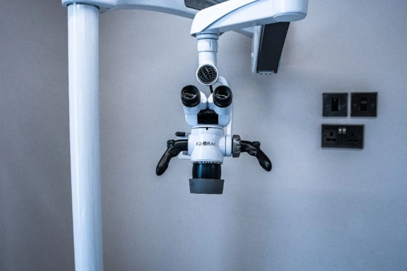 Microscope-enhanced root canal treatment at Clarendon Dental Spa, Leeds