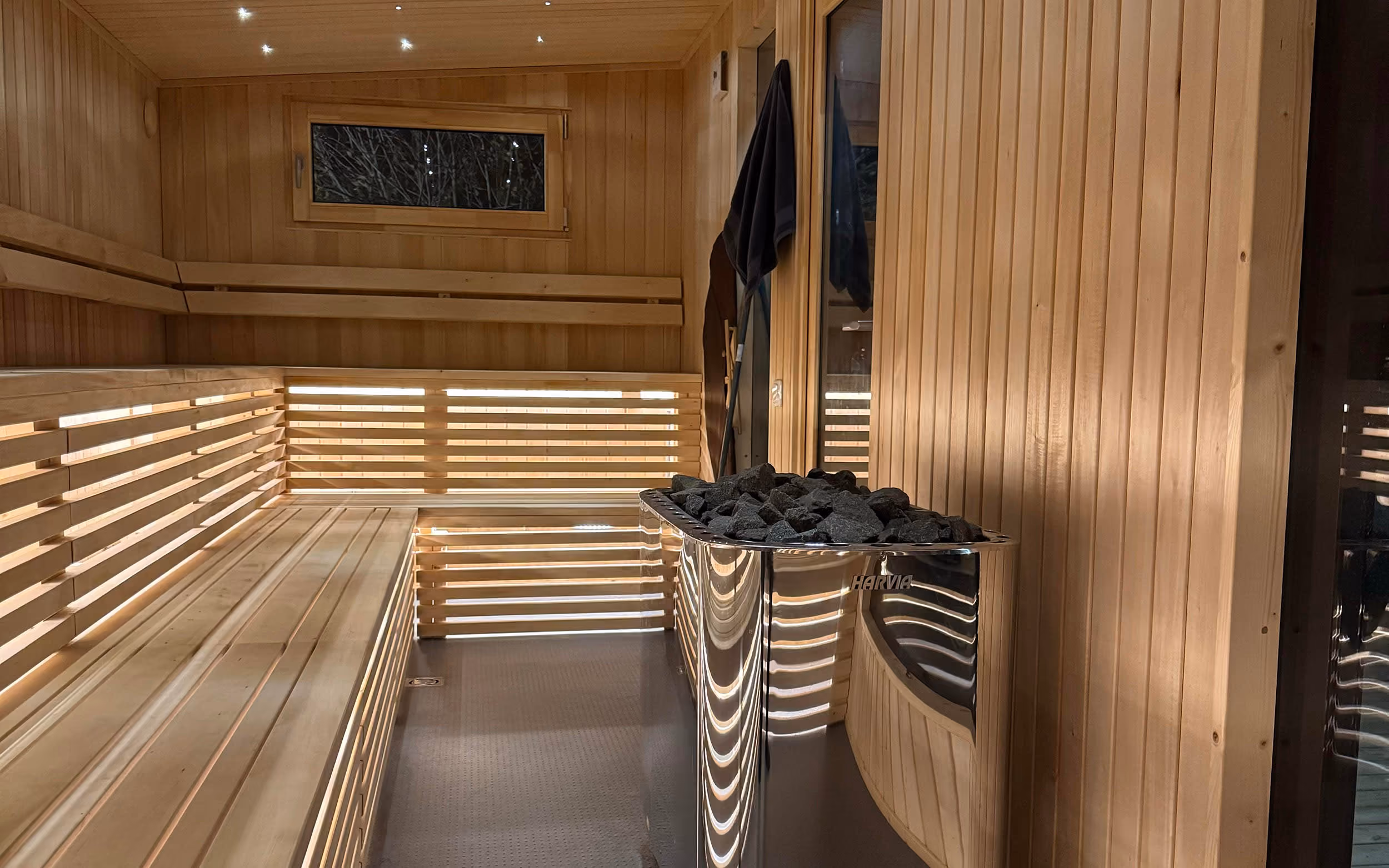 Analog Sauna