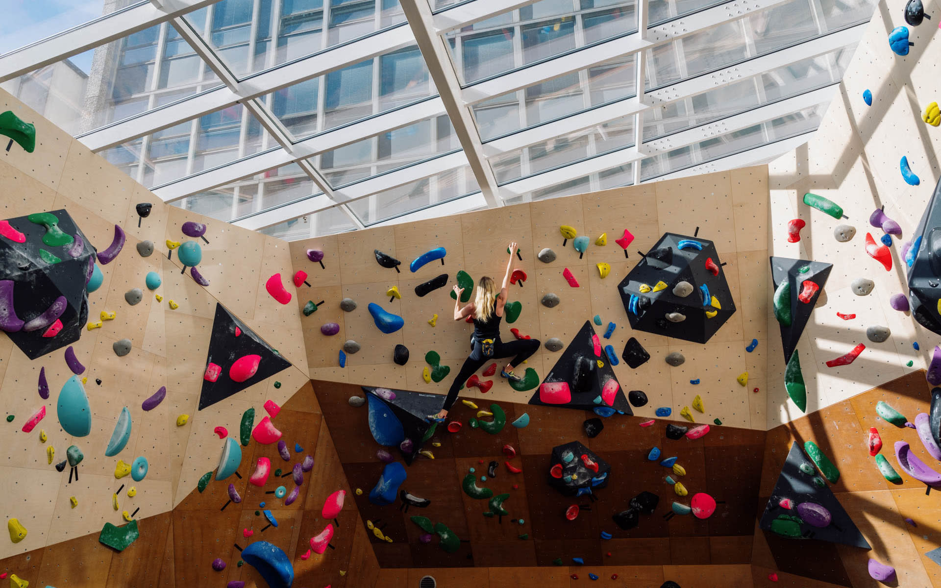 Moumo Bouldering