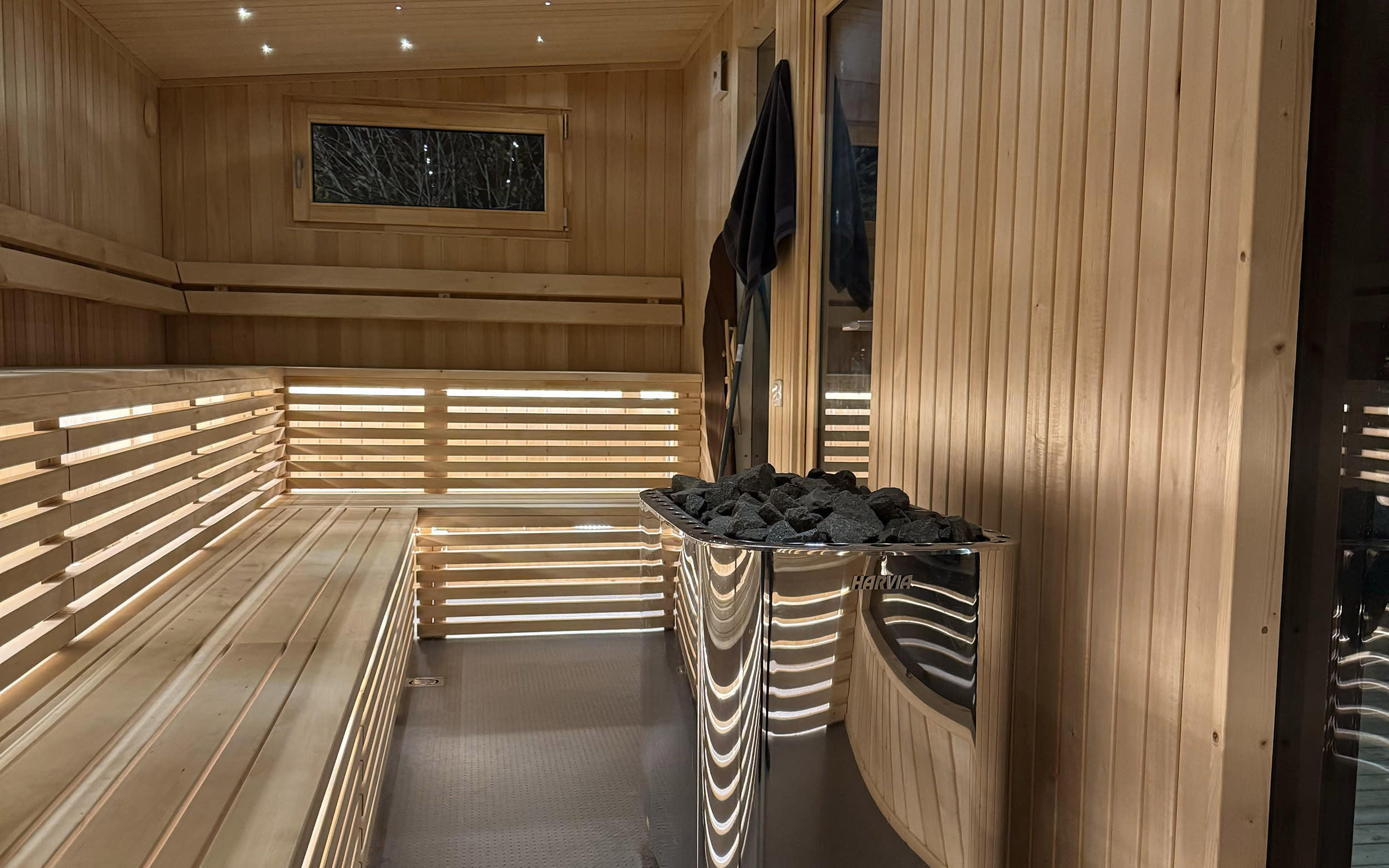 Analog Sauna