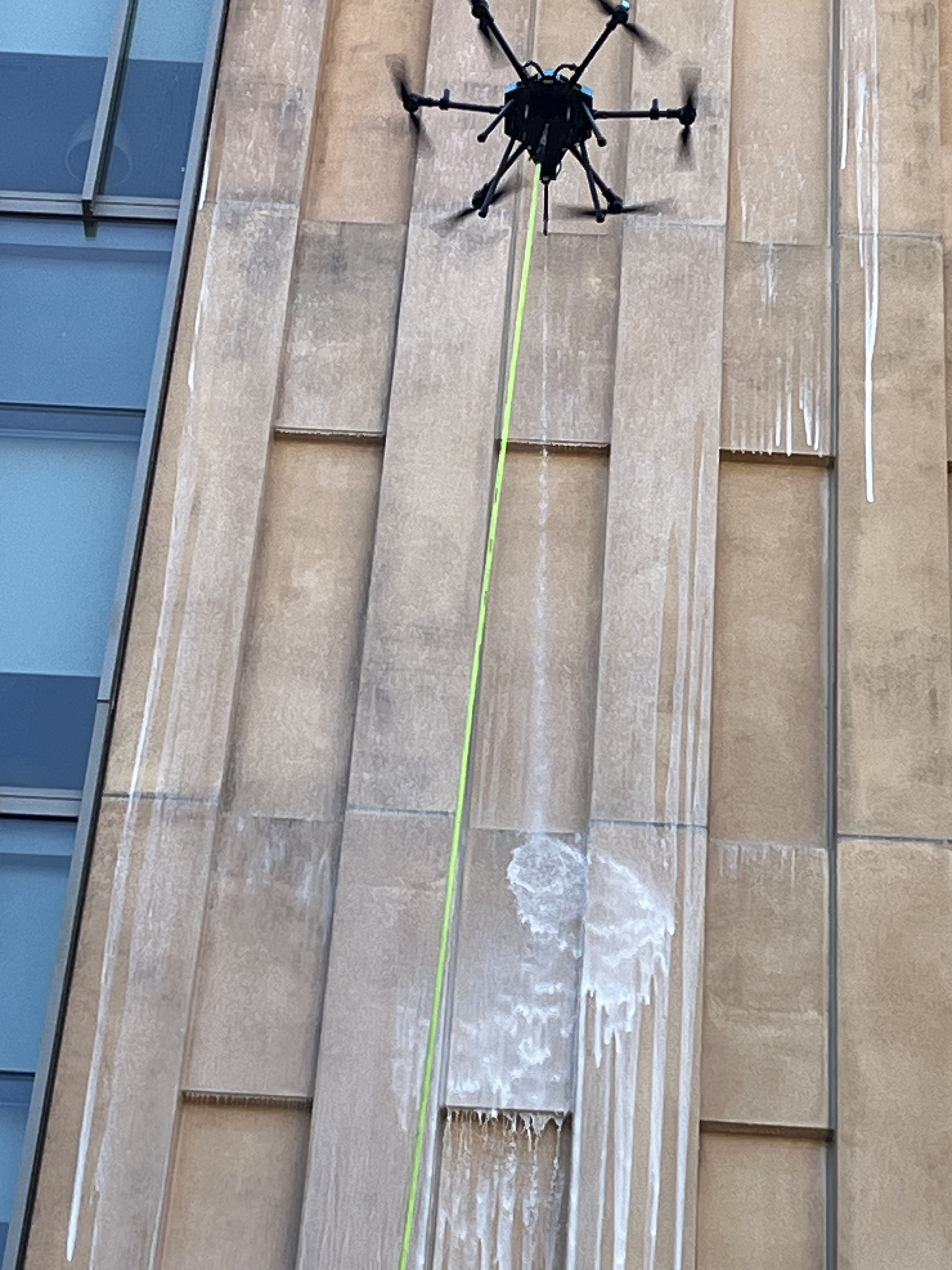 Drone cleaning by Crystal Clear