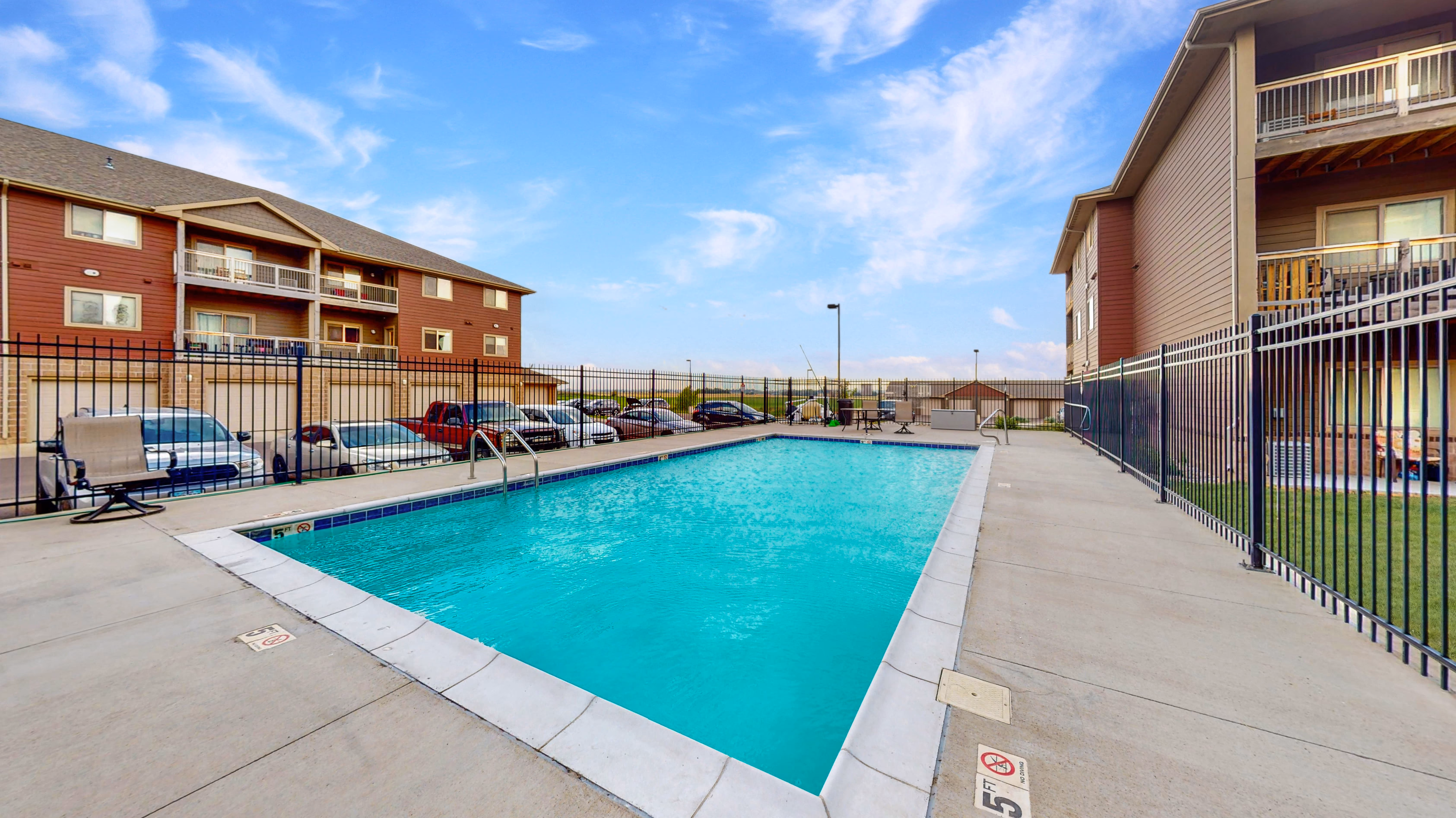 Sunset Villas apartment kitchen and living area - Sioux Falls, SD