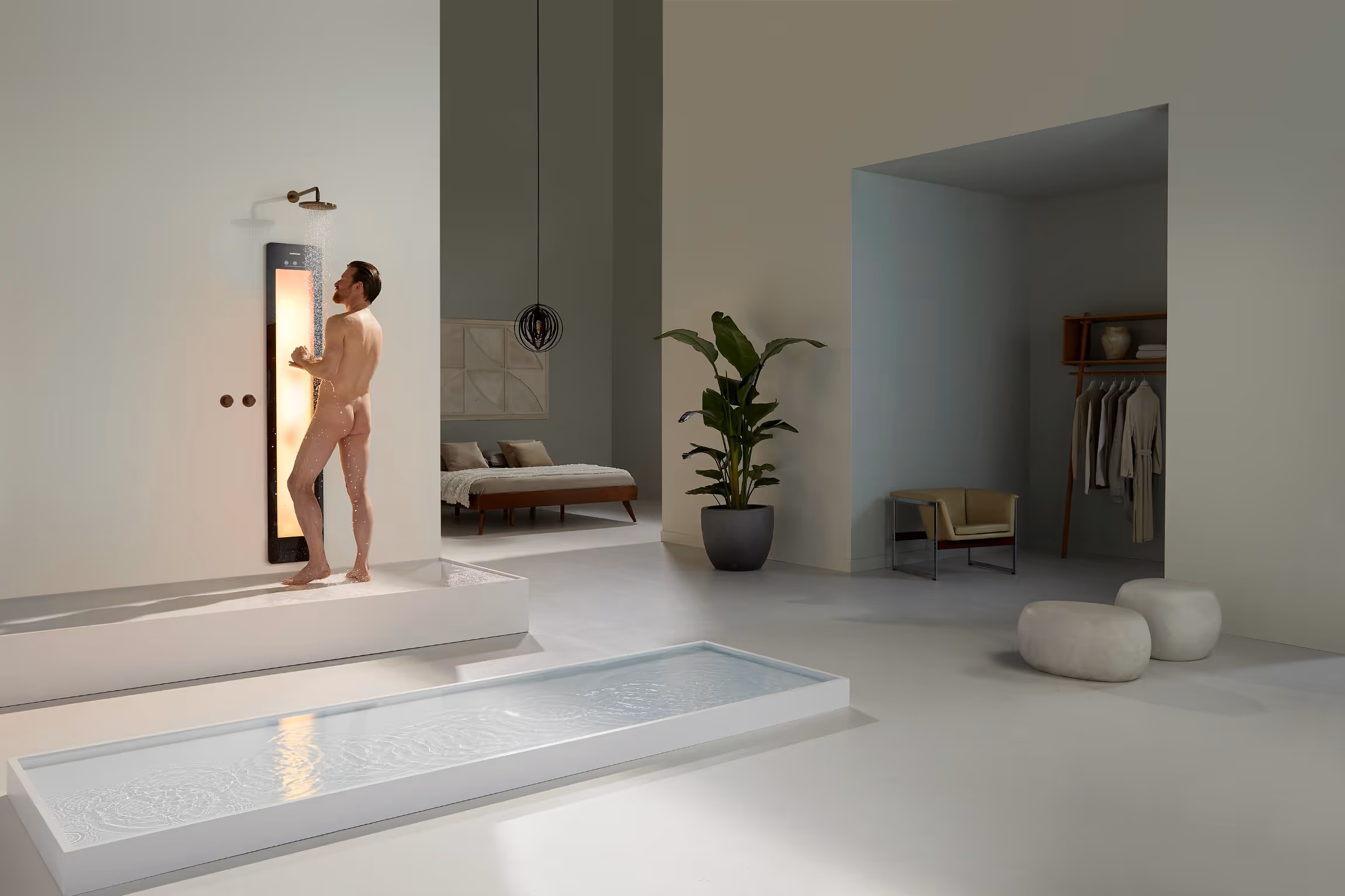Sunshower ONE PLUS L in zwart, infraroodpaneel naast loungehoek
