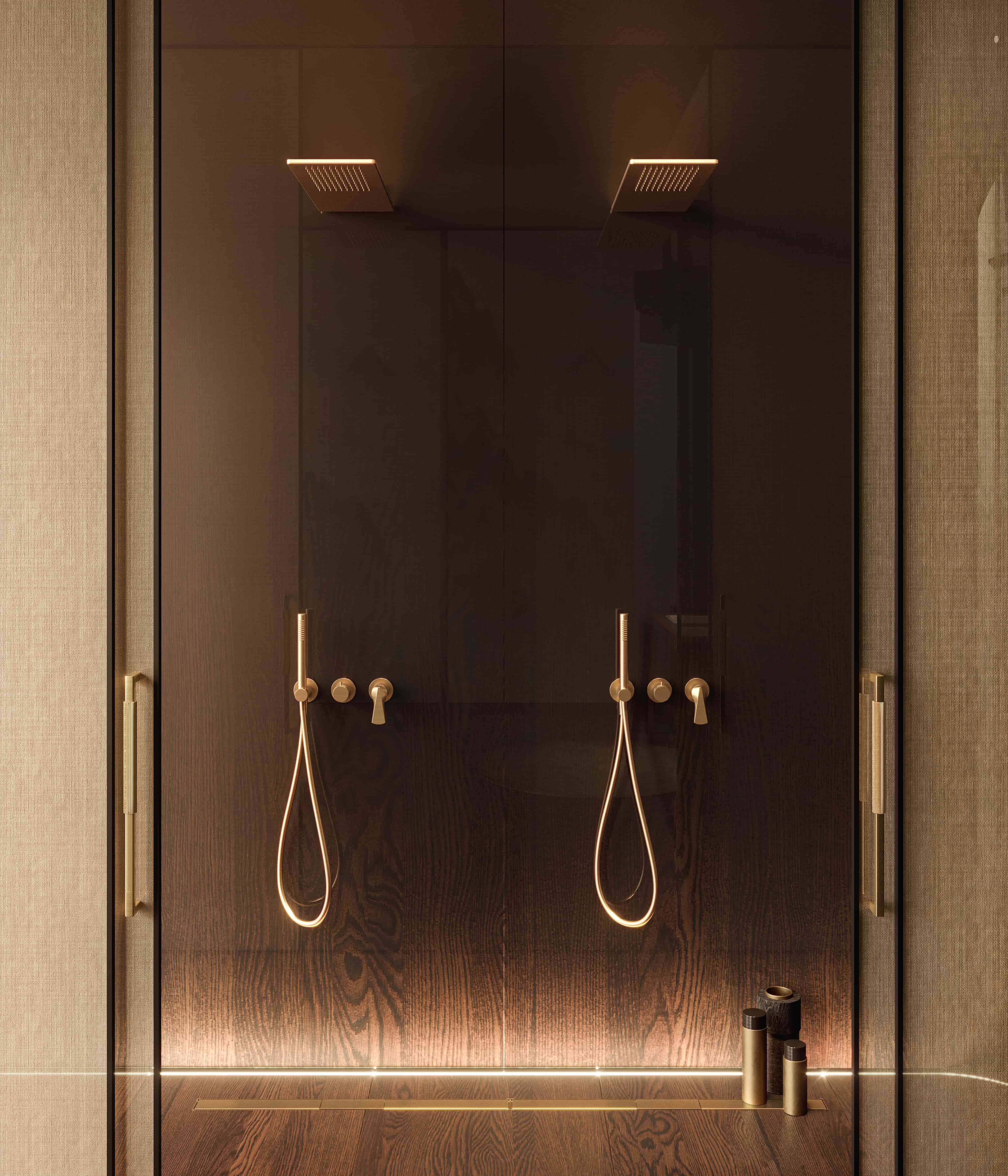 Gessi Ventaglio dubbele douche-installatie met regendouches en messing handdouches