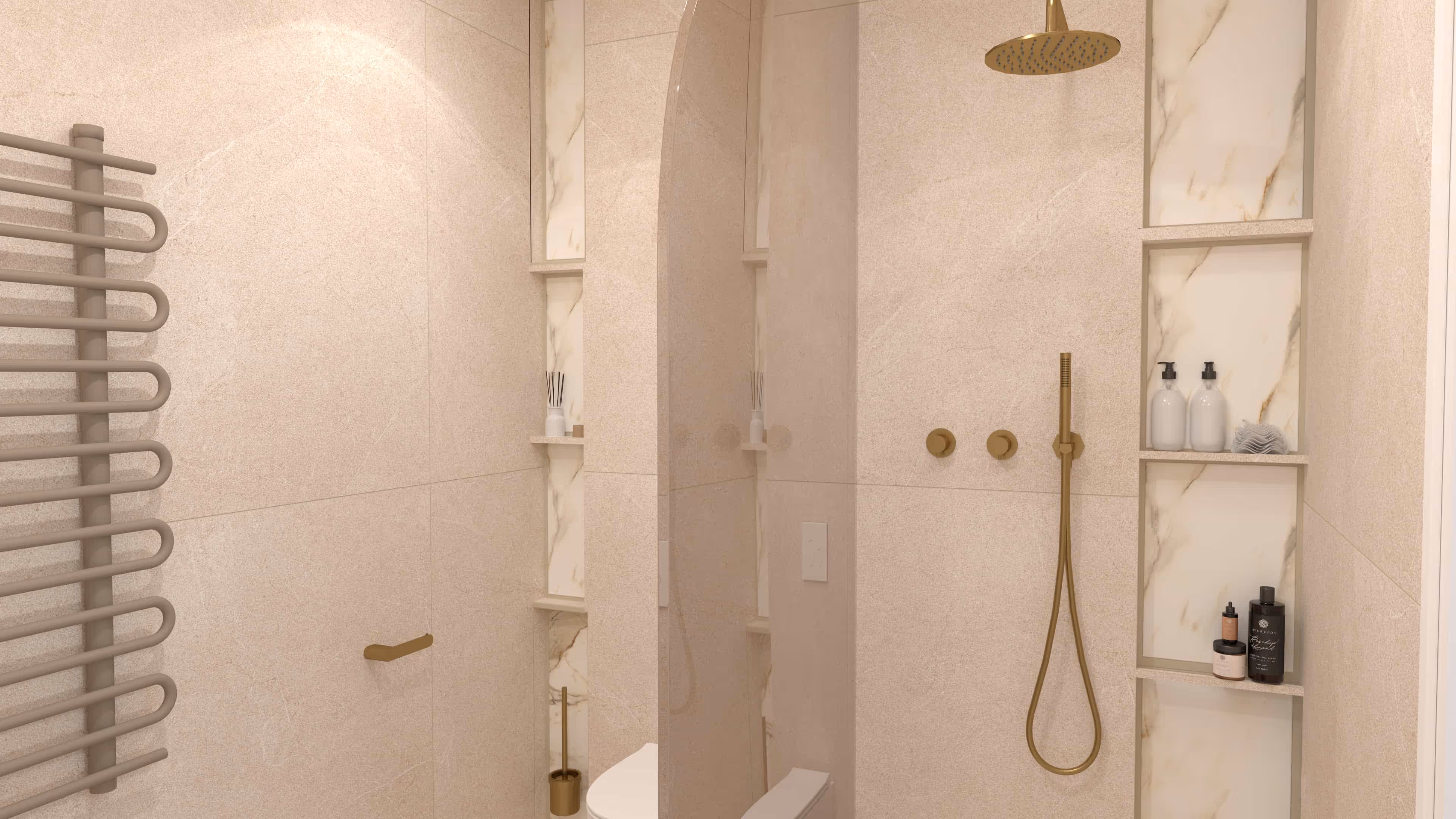 Douche met gouden regendouche en marmeren verzorgingsnis in Japandi badkamer Heemstede
