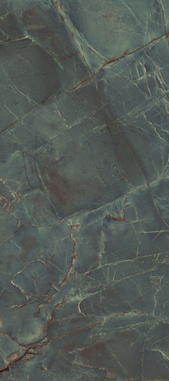 Porcelanosa Emerald Green Polished tegel met groene marmerlook, close-up