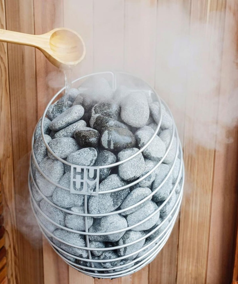 HUUM DROP sauna heater filled with stones