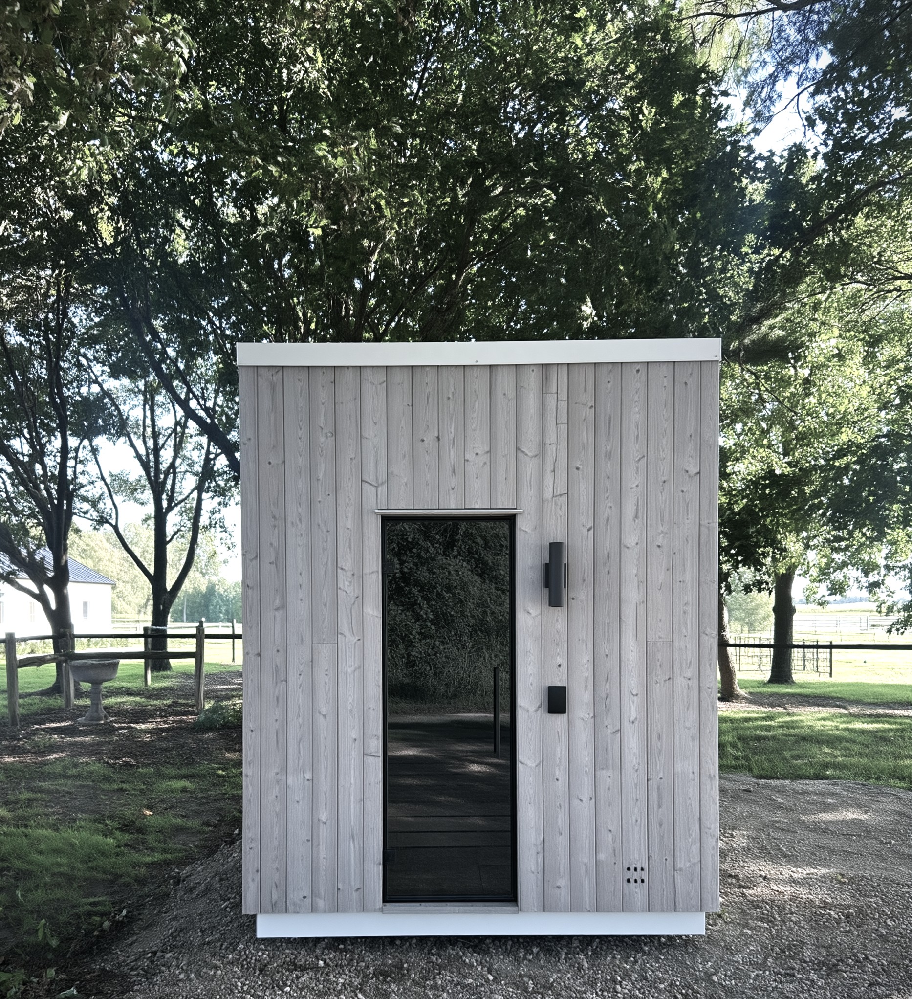 Front view of the Thorsby outdoor sauna with Lunawood Arctic cladding