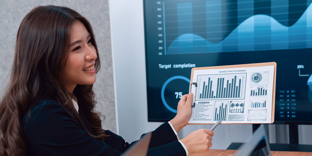 Data Vault 2.0: Overcoming the Data Overload Dilemma