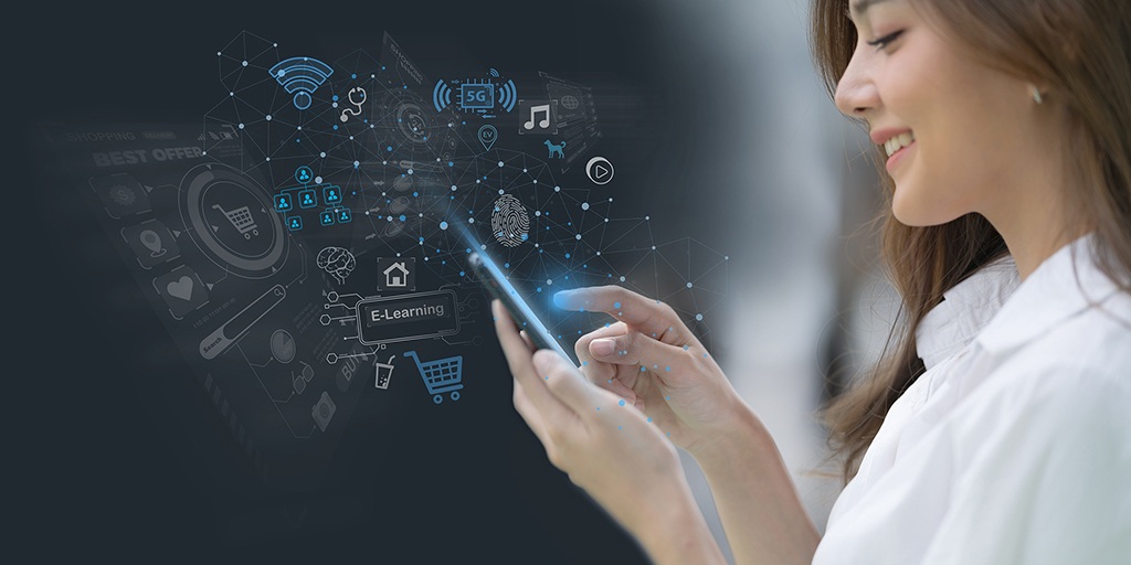 Hyper-Personalized Experiences: How Generative AI Transforms Customer Engagement