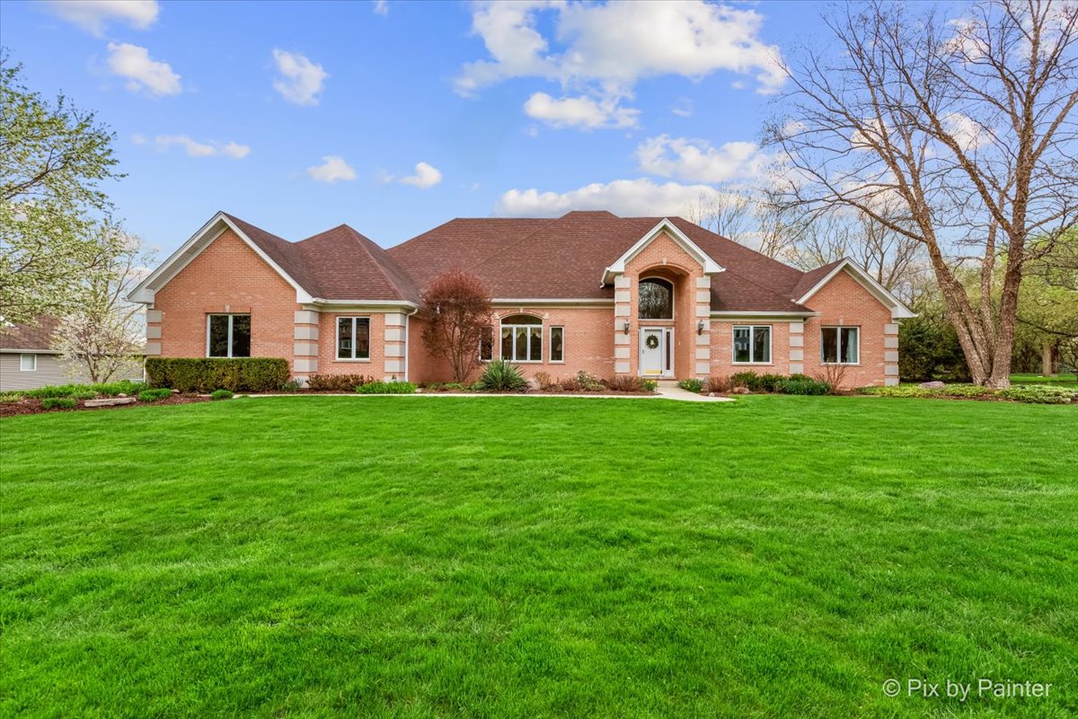 Home sold at 4 Mohawk Dr, South Barrington, IL