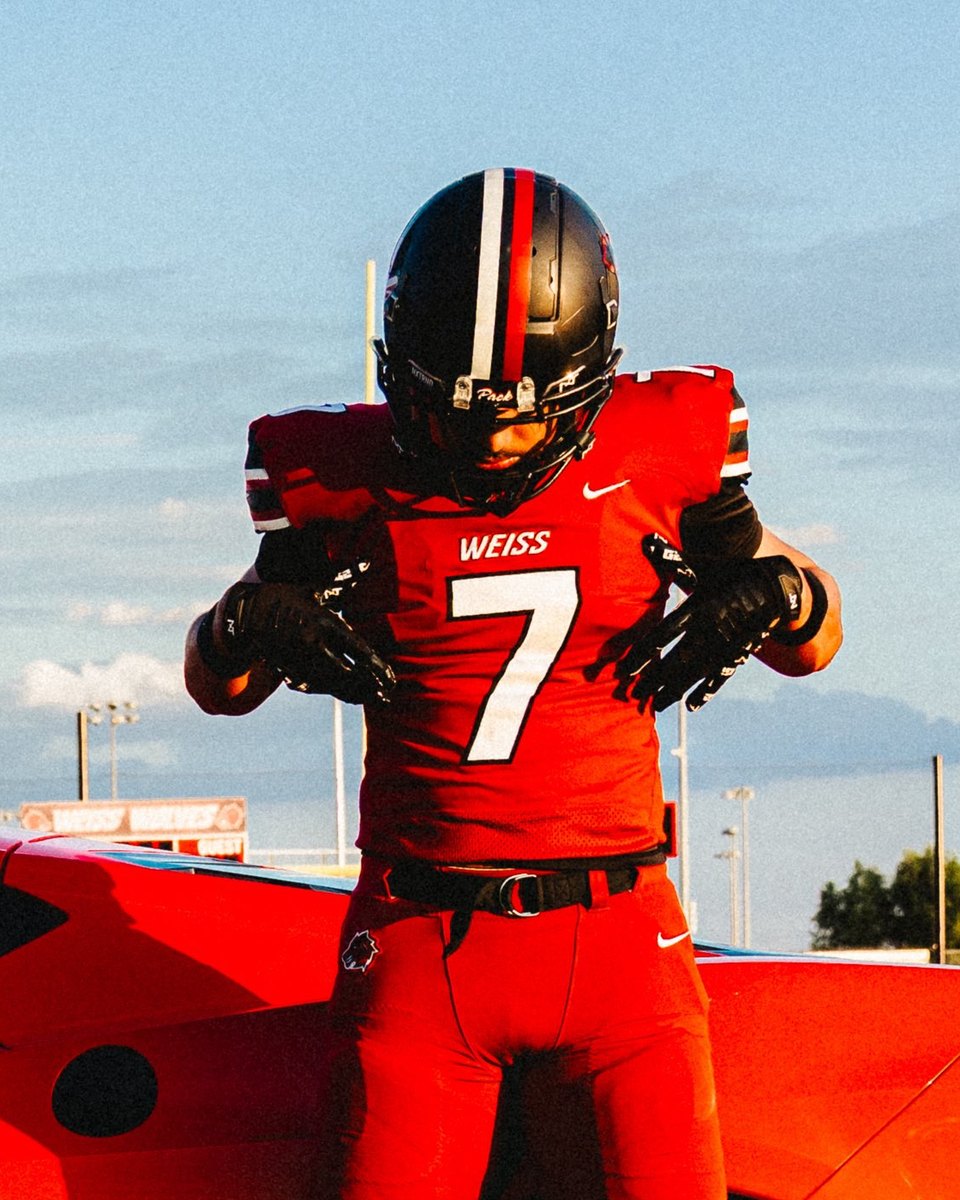 Tylan Henderson in his Pflugerville Weiss uniform
