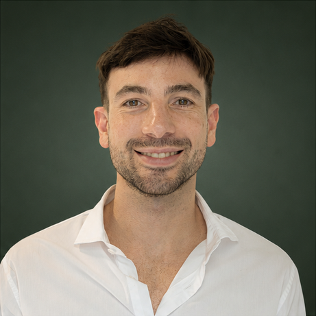 Retrato de Matías Mizrahi, Bioingeniero, integrante del equipo de Revigen
