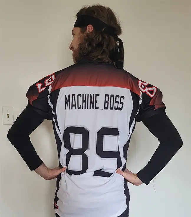 Graeme Gordon sporting his Magic Arena jersey with "Machine Boss" moniker