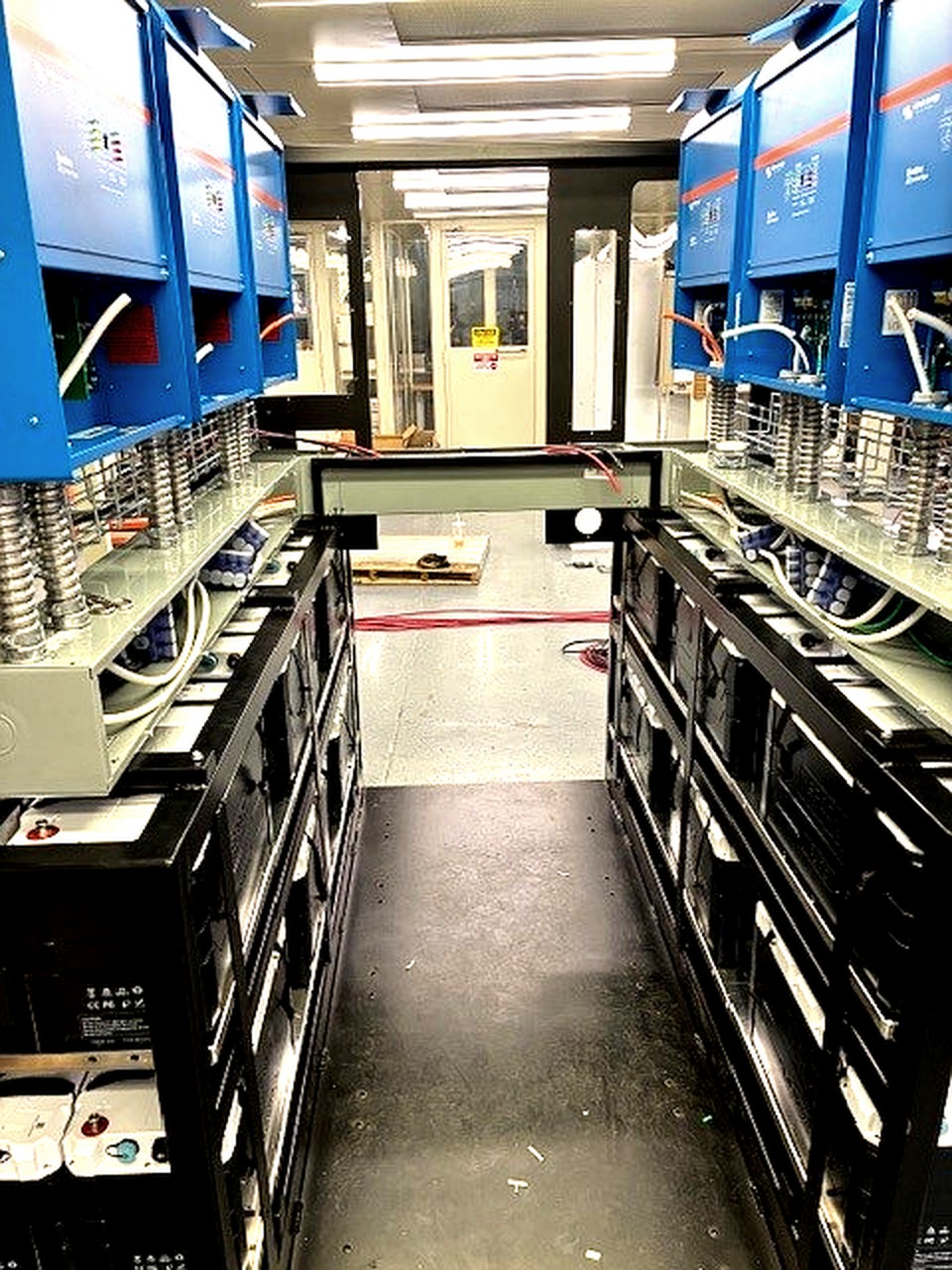 Large-scale battery and inverter rack system