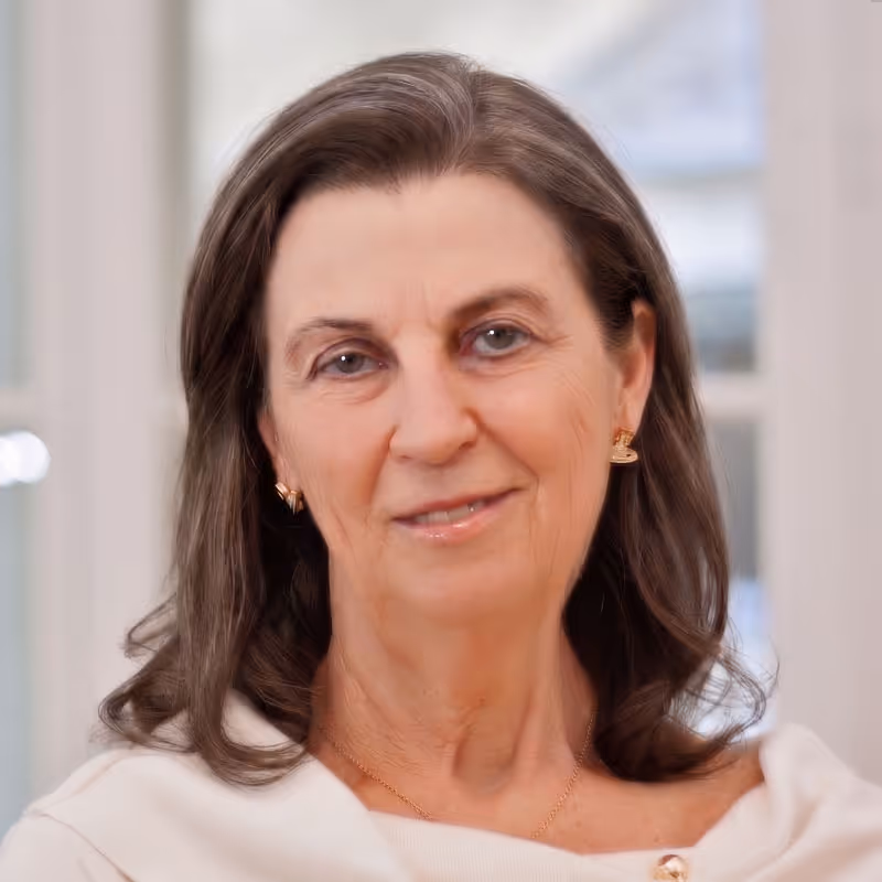 Dr. Livia Neundlinger