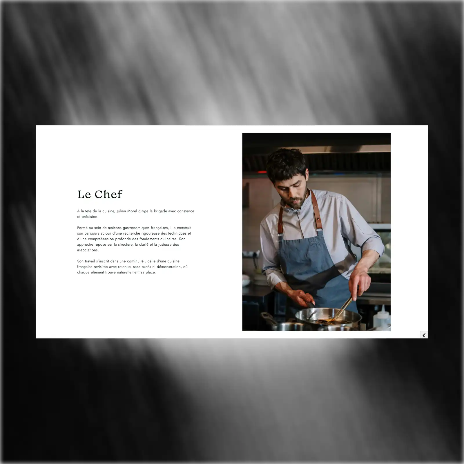 Aperçu de la section Le Chef du site Maison Aveline, avec portrait du chef en cuisine.