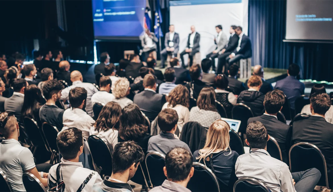 Keynote Speaker Panel Discussion — book with PepTalk