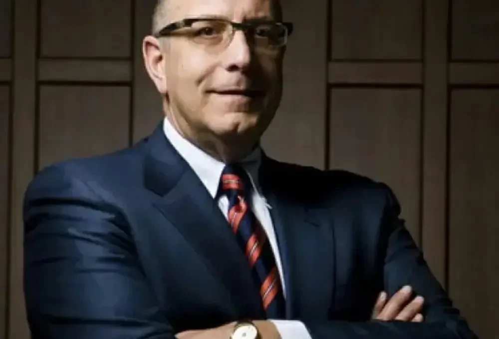 Paul Argenti, Speaker, Corporate Communication Expert, Leadership Strategist, Author, Professor